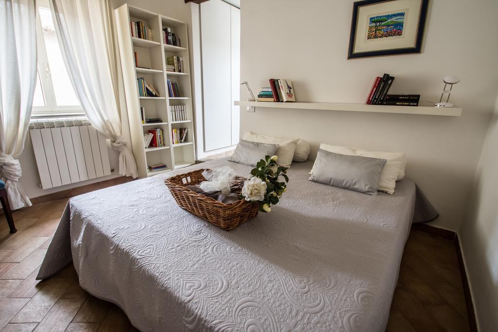 Apartment Il Convento Bracciano  Buitenkant foto